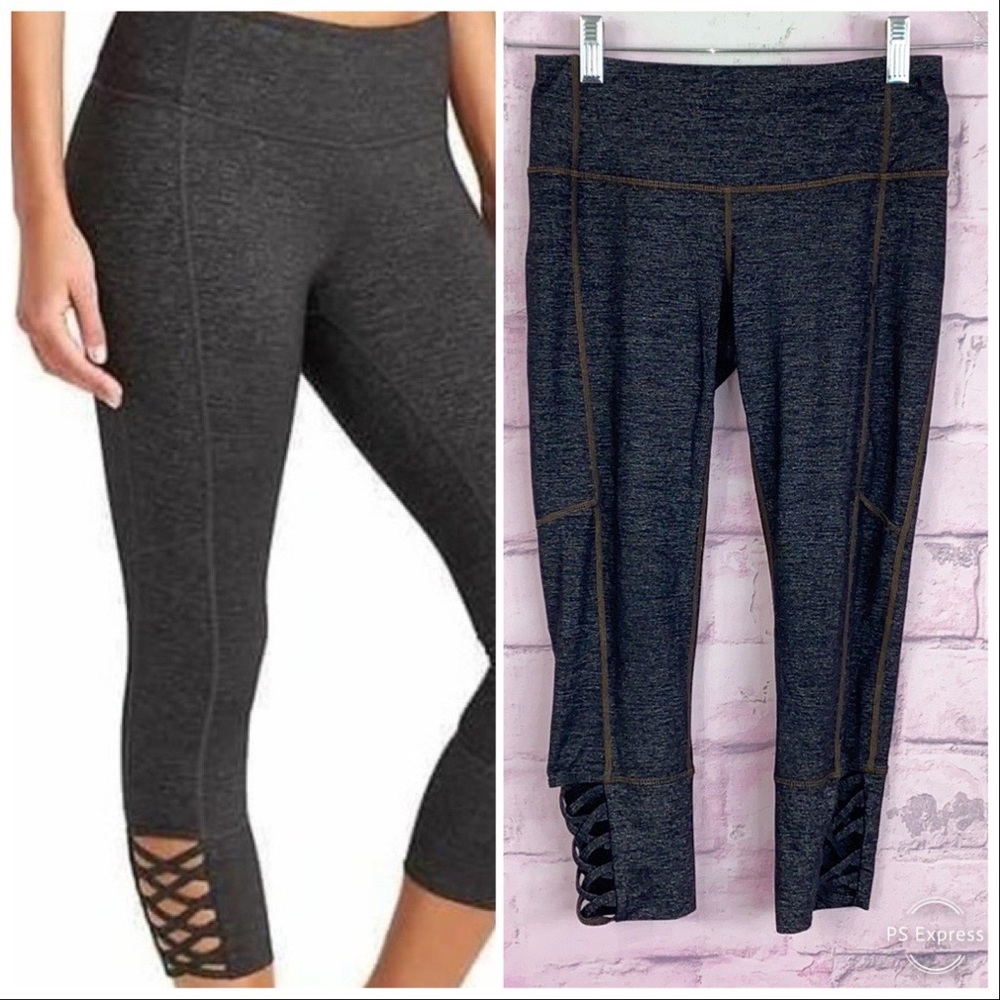 Athleta mind over mat active Capri leggings XS - Picture 1 of 7
